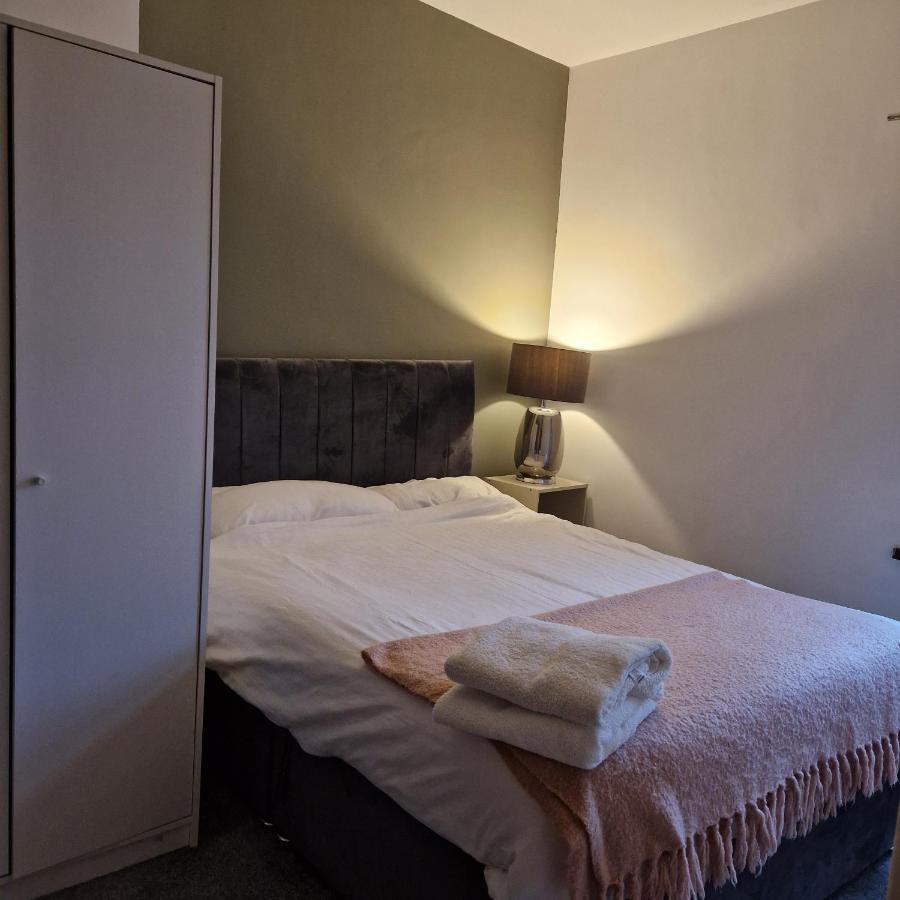Central Belfast Town House Екстер'єр фото